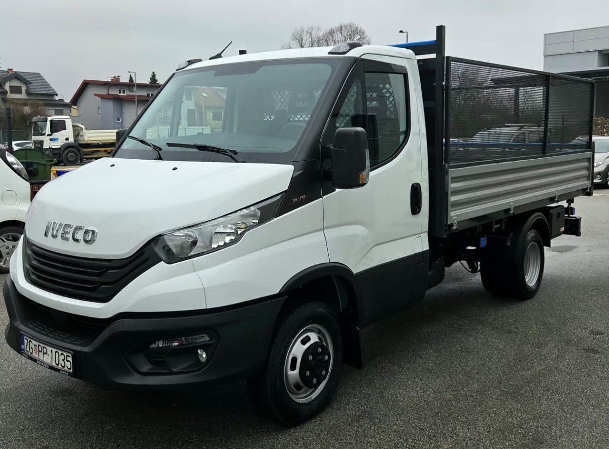 NOVO VOZILO U NAŠEM KOMUNALNOM  PODUZEĆU