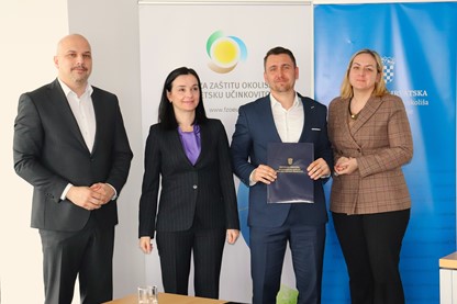 SVEČANO POTPISAN UGOVOR O DODJELI SREDSTAVA ZA IZGRADNJU I OPREMANJE NOVOG RECIKLAŽNOG DVORIŠTA U VELIKOJ GORICI